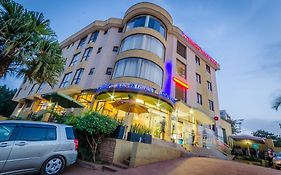Hillside Plaza Hotel